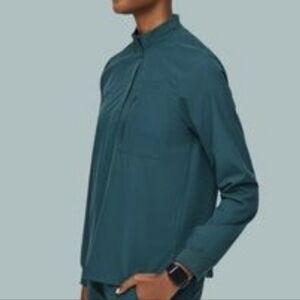 NWOT FIGS Emerald top blouse sz XS